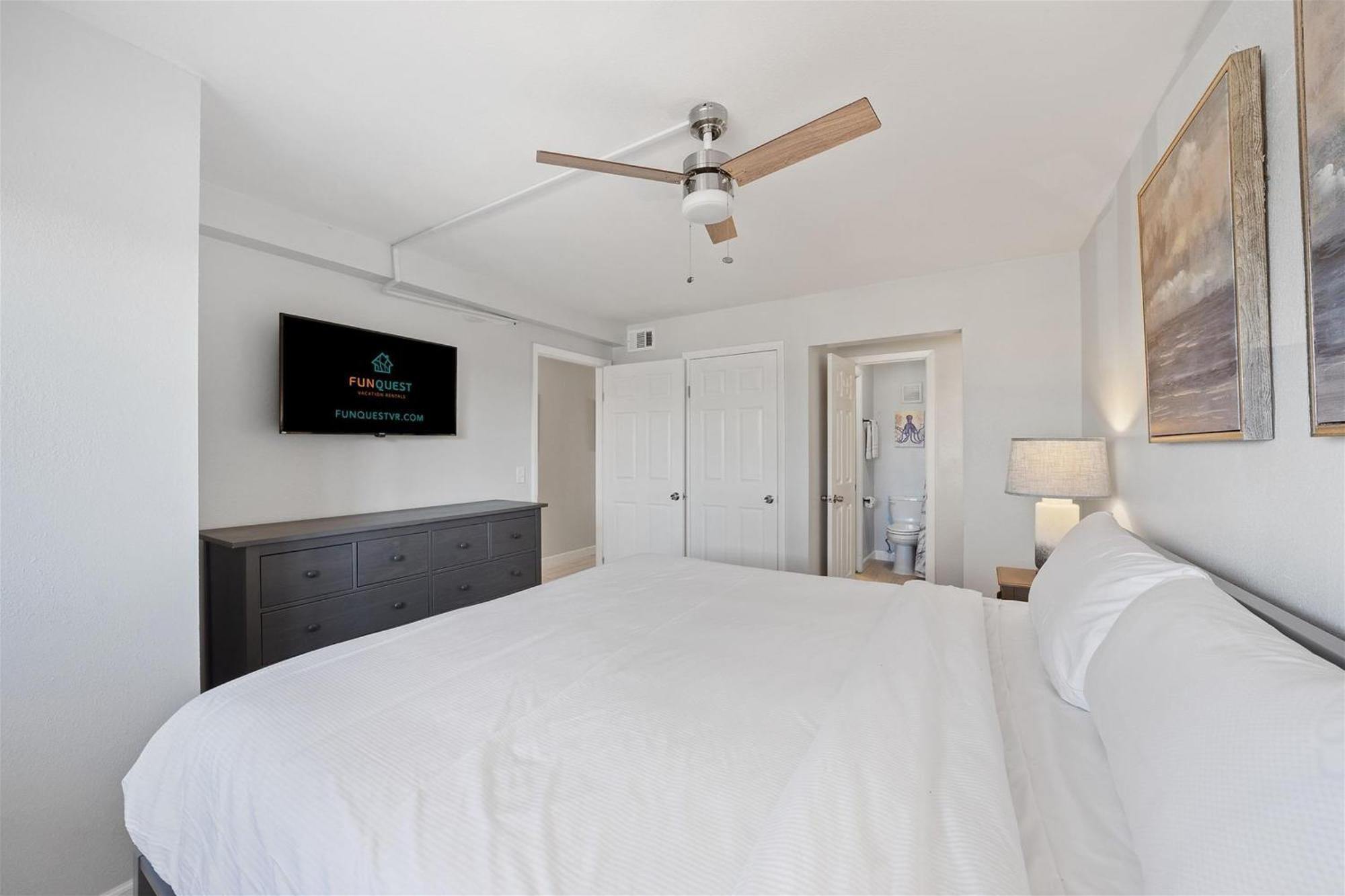The Summit 220 Apartment Panama City Beach